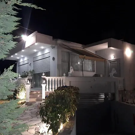 Holiday home Closeed! Closeed For Reservations Contact Whatsap Per Rezervime Kontaktoni Whatsap *